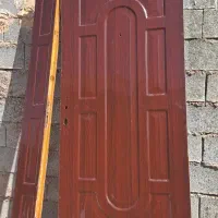 درب ورودی با چهار چوب