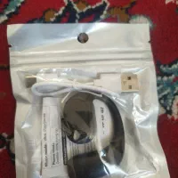 ایرپاد تک گوش