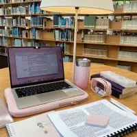 استخدام منشی فوری