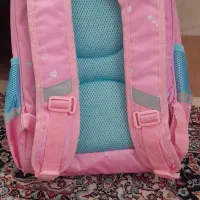 کیف مدرسه|کیف، کفش، کمربند|اصفهان, گورت|دیوار