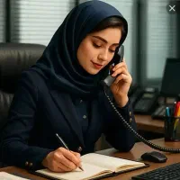 منشی و مسئول دفتر خانم