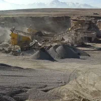 خردایش و دانه بندی مواد معدنی