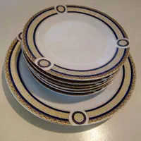 تعدادی ظرف نو