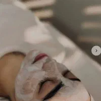 استخدام و آموزش لیزر موهای زائد و فشیال (خانم)