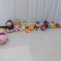 عروسک. اسباب بازی