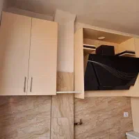 کابینت دست دوم در حد نو هود و سینک و آبچکان|آب‌چکان و نظم‌دهنده ظروف|بهارستان, |دیوار