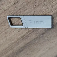 فلش 16 گیگ وریتی