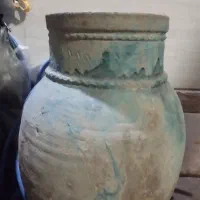 کوزه بزرگ قدیمی|کلکسیون اشیاء عتیقه|کاشان, مصلی|دیوار