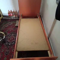 تخت خواب و کمد کودک