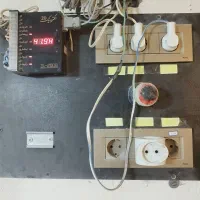 دستگاه کنترل دما،کنترل رطوبت،روشنایی