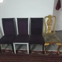چهار عدد صندلی