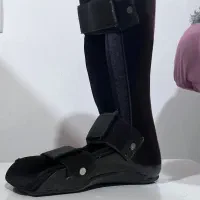 اتل پای راست