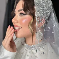 خدمات عروس و همراهی وآموزش میکاپ و شنیون درمشهد|خدمات آرایشگری و زیبایی|مشهد, وکیل‌آباد|دیوار