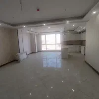 ۱۵۰متر/کلید نخورده در رونیکا پالاس/سیمون بولیوار