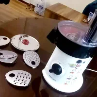 سالادساز و رنده برقی فیلیپس HR1388|خردکن، آسیاب، غذاساز|تهران, جوادیه|دیوار