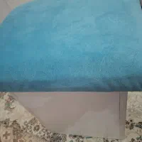 پاف مبلی جلوی میز خوش رنگ و شیک کاملا نو