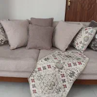 ۱۲عدد کوسن پتینه دو رو  سایز۴۵در ۴۵ و رومیزی ست