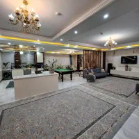 آپارتمان-200-متری-سه-خواب-رو-به-نما-حیاط-اختصاصی