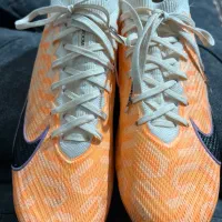 کفش فوتبال ZOOM