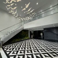 میدان باهنر ۱۱۰ الی ۱۷۰ نوساز مدرن ۲ پارکینگ