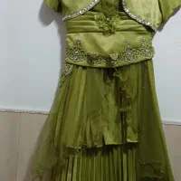 لباس جشنی در حد نو