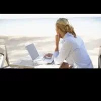 استخدام همکار خانوم