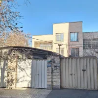 ۱۵۰ متر / ویلایی / دربست