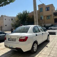 فروش ساینا سفید بنزینی|خودرو سواری و وانت|شیراز, شهرک والفجر|دیوار