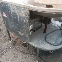 چرخ سفالگری دستگاه سفالگری