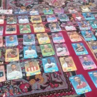 کیدسی و کمیدی|اسباببازی|بردسیر, |دیوار