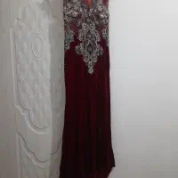 لباس مجلسی|لباس|تربتحیدریه, حسنی بالا|دیوار