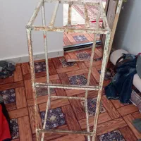 چهارپایه دوتا پایه فلزی
