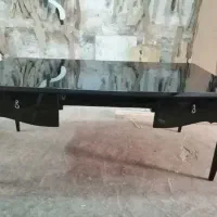 میز مدیریت  .کنفرانس .کتایخانه