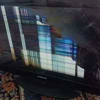 تلویزیون سامسونگ صفحه شکسته