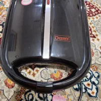 یک دستگاه اسنک ساز مارک dessini تک کاره