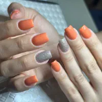 ناخن و دستاتو اینجا خوشگل کن|خدمات آرایشگری و زیبایی|کرج, خرمدشت|دیوار