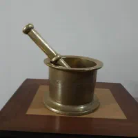 هاونگ برنجی و عتیقه|کلکسیون اشیاء عتیقه|تبریز, |دیوار