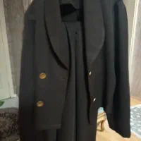 کت ودامن رنگ قهوه ای