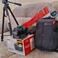 دوربین کنون 2000D با لوازم