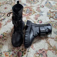 یک جفت بوت نو  سایز ۳۹|کیف، کفش، کمربند|شاهین‌شهر, اقبال لاهوری|دیوار