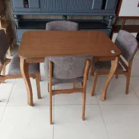 میز ناهارخوری