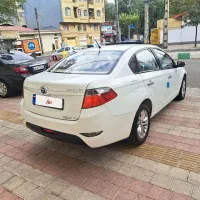 برلیانس H330 اتوماتیک 1500cc، مدل ۱۳۹۵