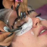 آموزش لاین مژه صفر تا صد با مدرک فنی حرفه ای