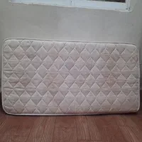 فروش تخت کودک ب همرا تشک|تخت و صندلی بچه|لنگرود, |دیوار