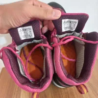 دو عدد کفش کوهنوردی و نیم بت هامتو|کیف، کفش، کمربند|همدان, |دیوار