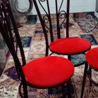 با سلام ۳ عدد صندلی فلزی سالم
