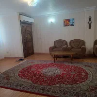 اجاره روزانه/2خوابه همکف/پارکینگ/میدان شهرداری رشت|اجارهٔ کوتاه‌مدت آپارتمان و سوئیت|رشت, استادسرا|دیوار