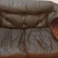 مبل چرم|مبلمان خانگی و میز عسلی|بندر انزلی, مسکن مهر|دیوار