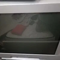 تلویزیون سونی اصل ژاپن 24 اینج ومیز ترک