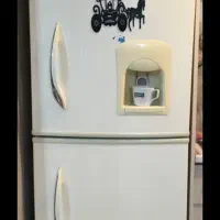 یخچال فریزر بسیار سالم